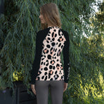 Load image into Gallery viewer, Women&#39;s Rash Guard
